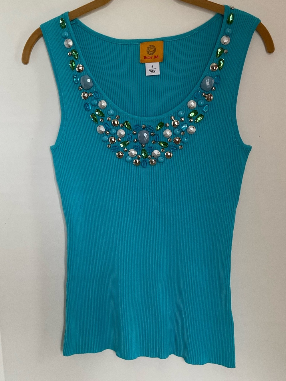 Ruby Rd. Turquoise Ribbed Tank with Jewel Neckline size Small